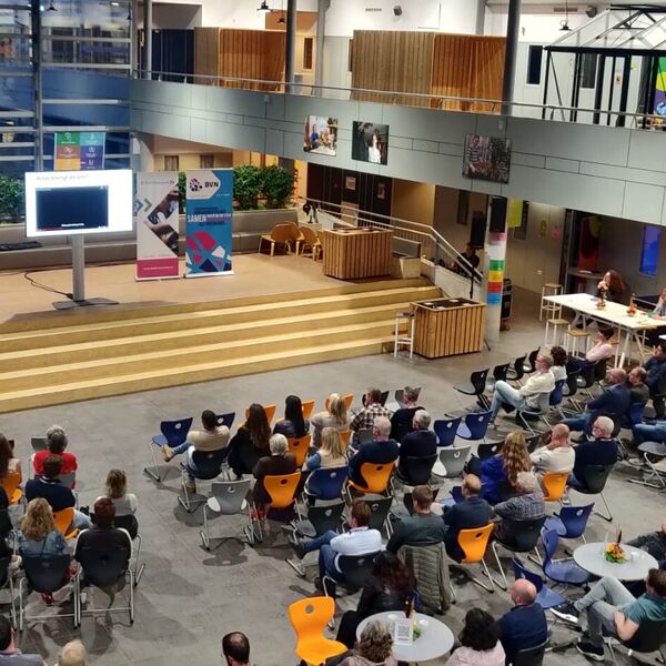 2fd36b83-74d3-402f-b06e-304a27